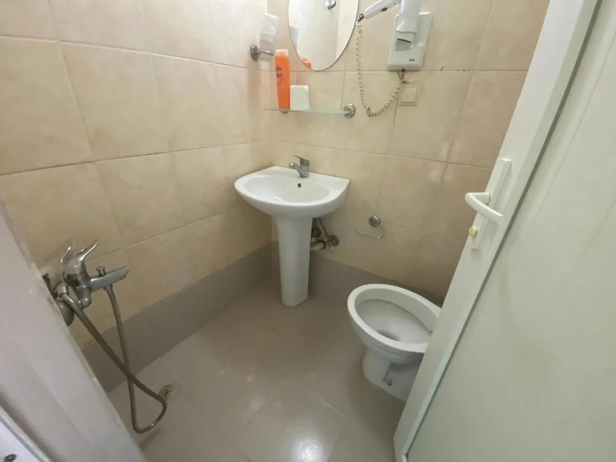 Camel Hotel Antalya 2*,